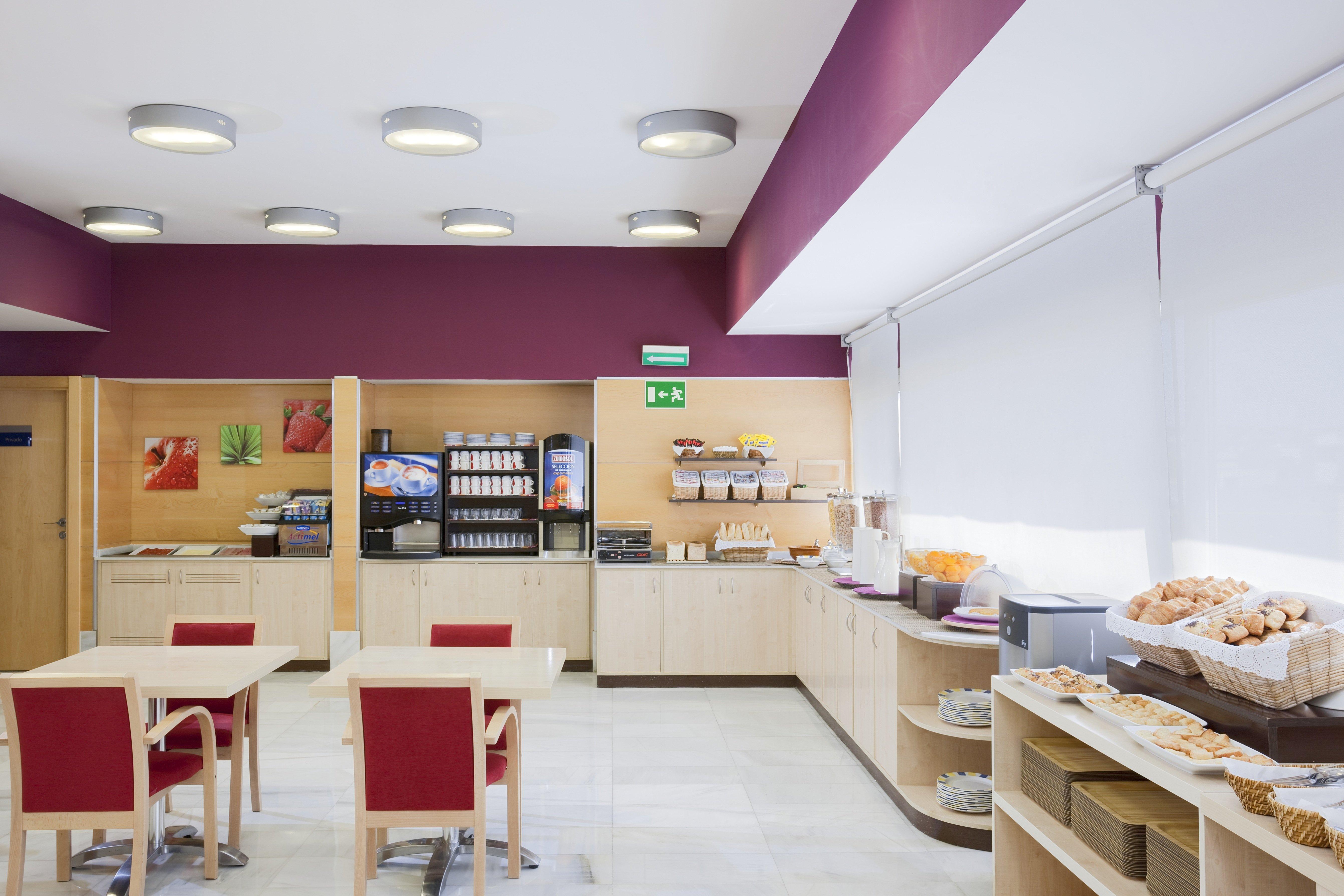 Holiday Inn Express Alcobendas By Ihg Bagian luar foto