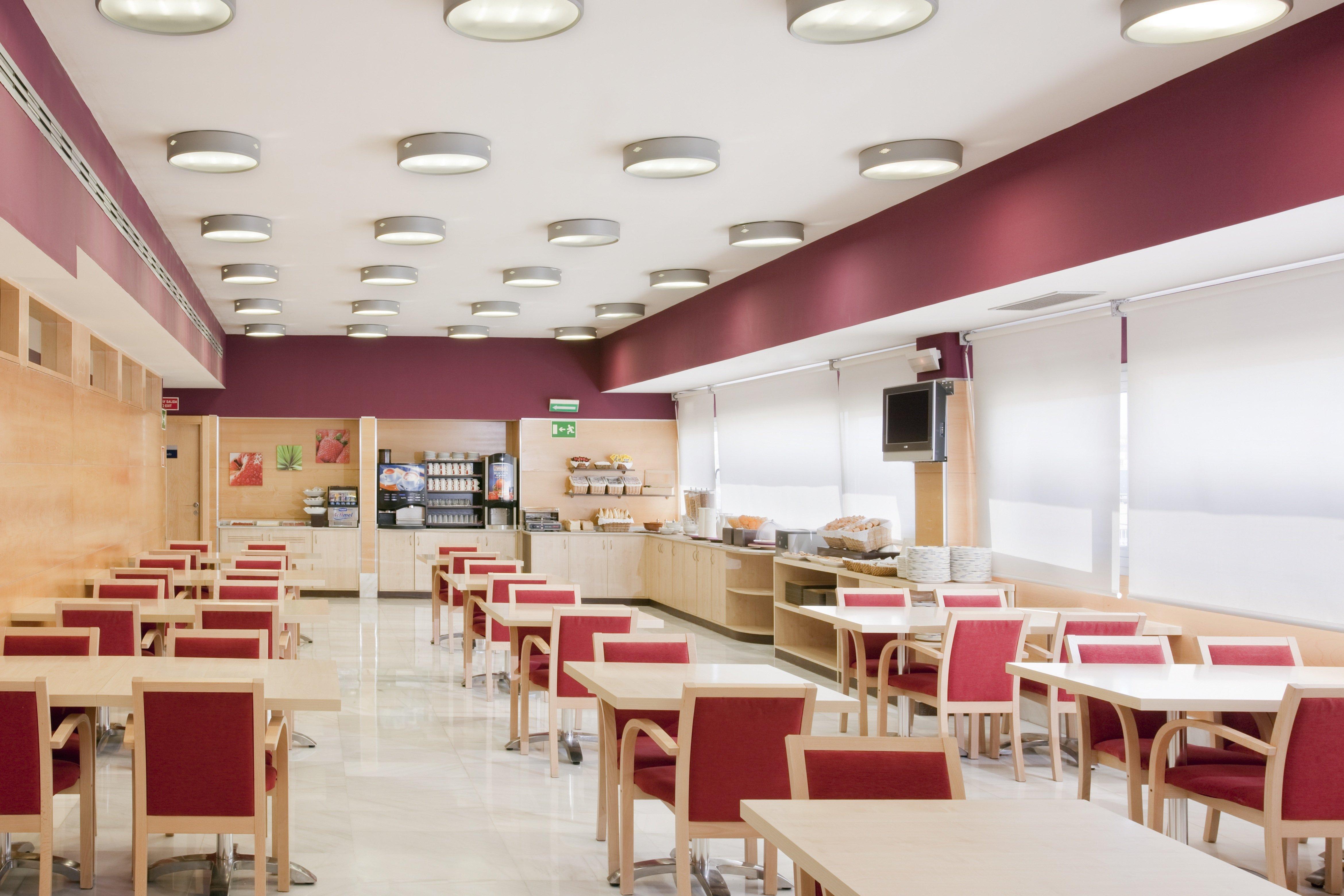 Holiday Inn Express Alcobendas By Ihg Bagian luar foto